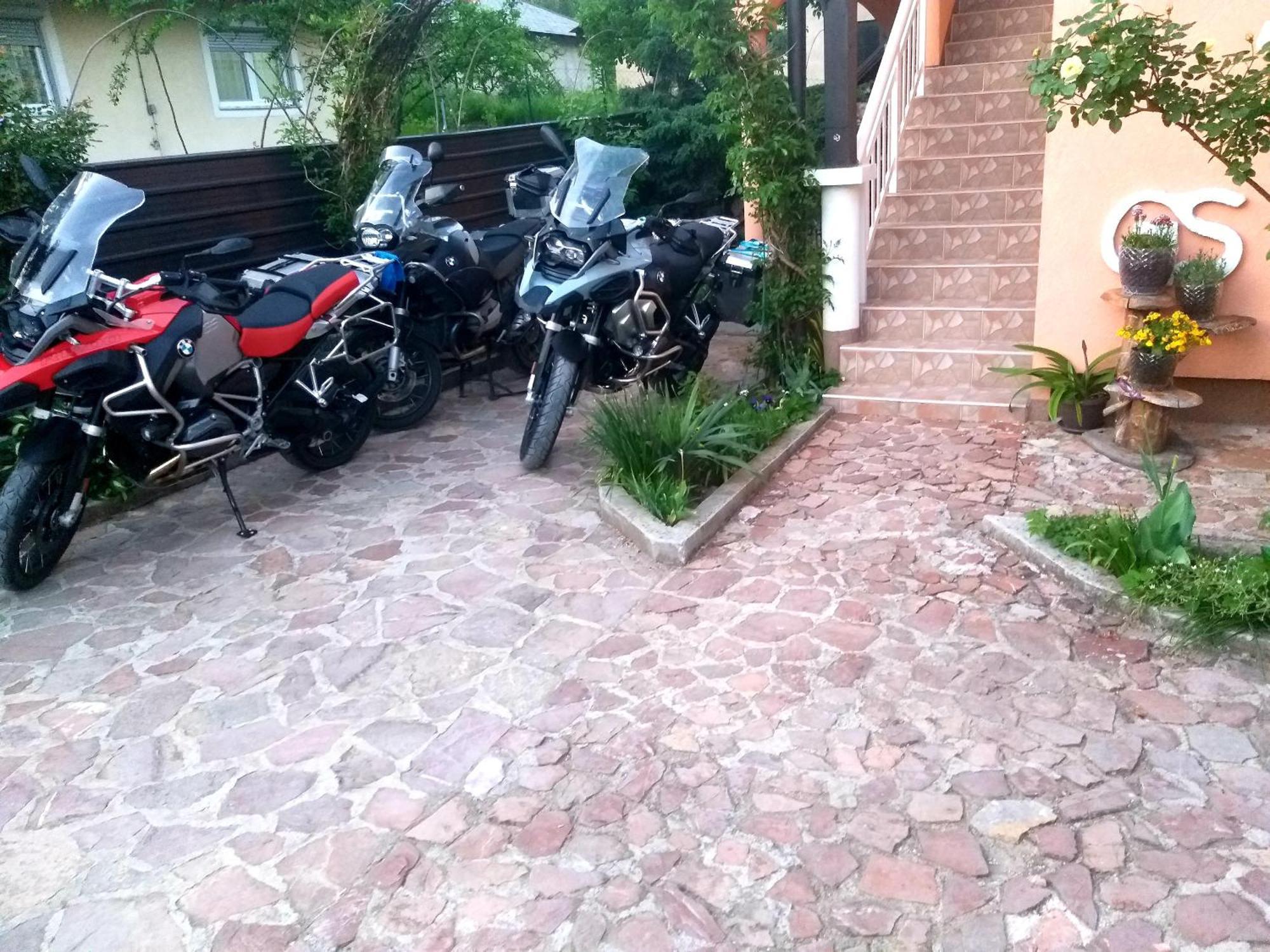 Apartmani Gs ***** Zavidovici エクステリア 写真