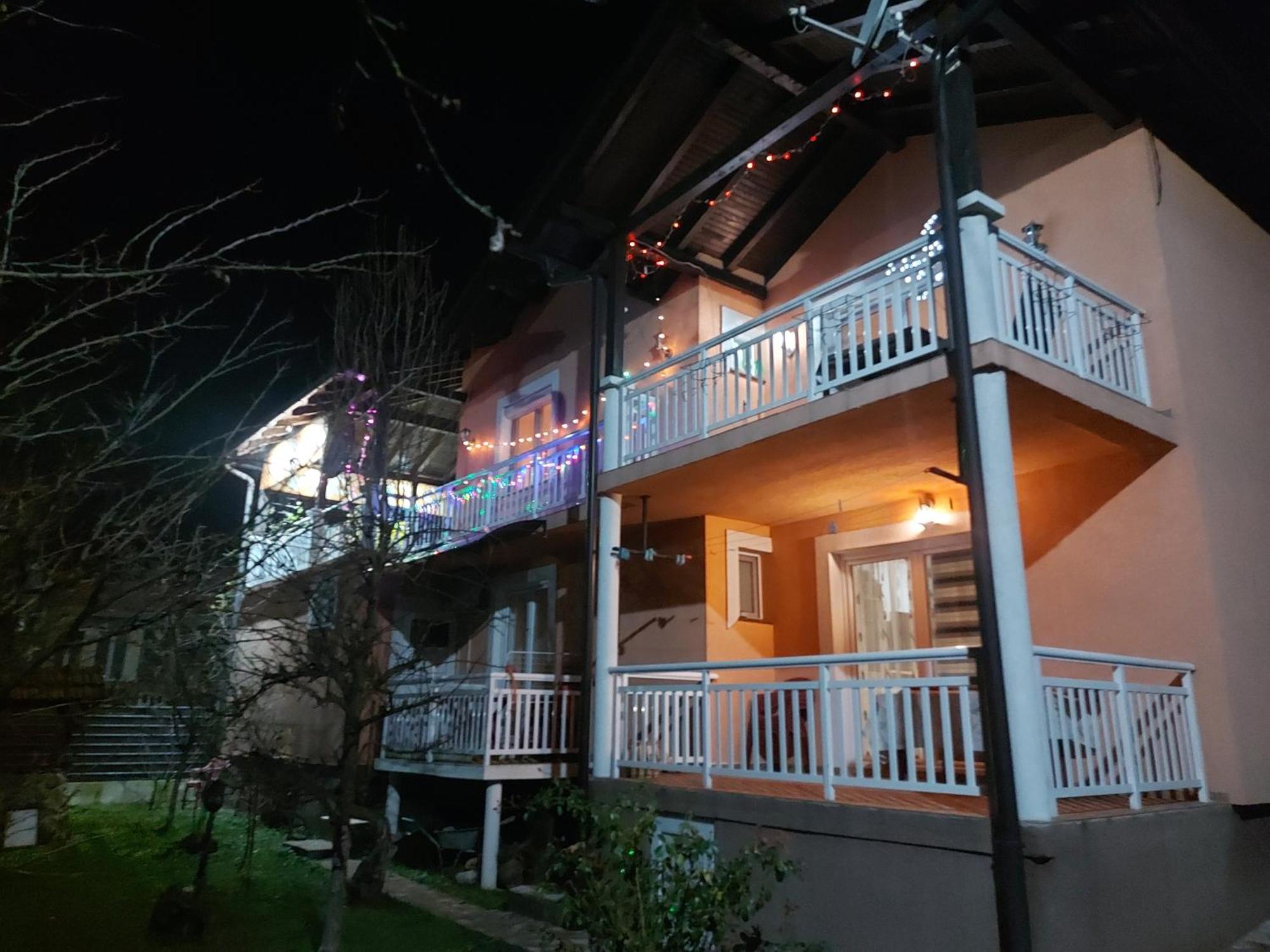 Apartmani Gs ***** Zavidovici エクステリア 写真
